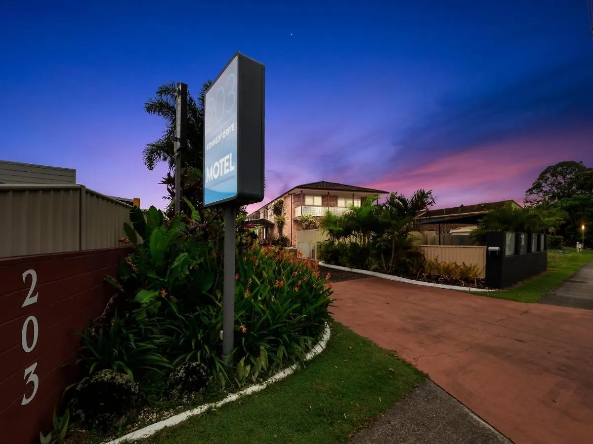 Kennedy Drive Airport Motel Tweed Heads 4*,