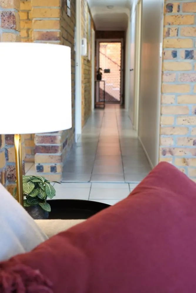 ****  Kennedy Drive Airport Motel Tweed Heads Australia