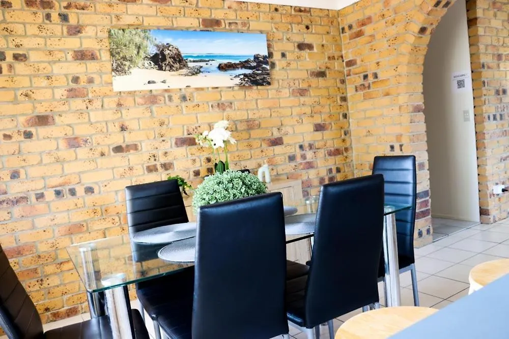 ****  Kennedy Drive Airport Motel Tweed Heads Australia